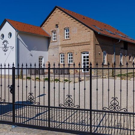 Magtar Villa Boly Экстерьер фото