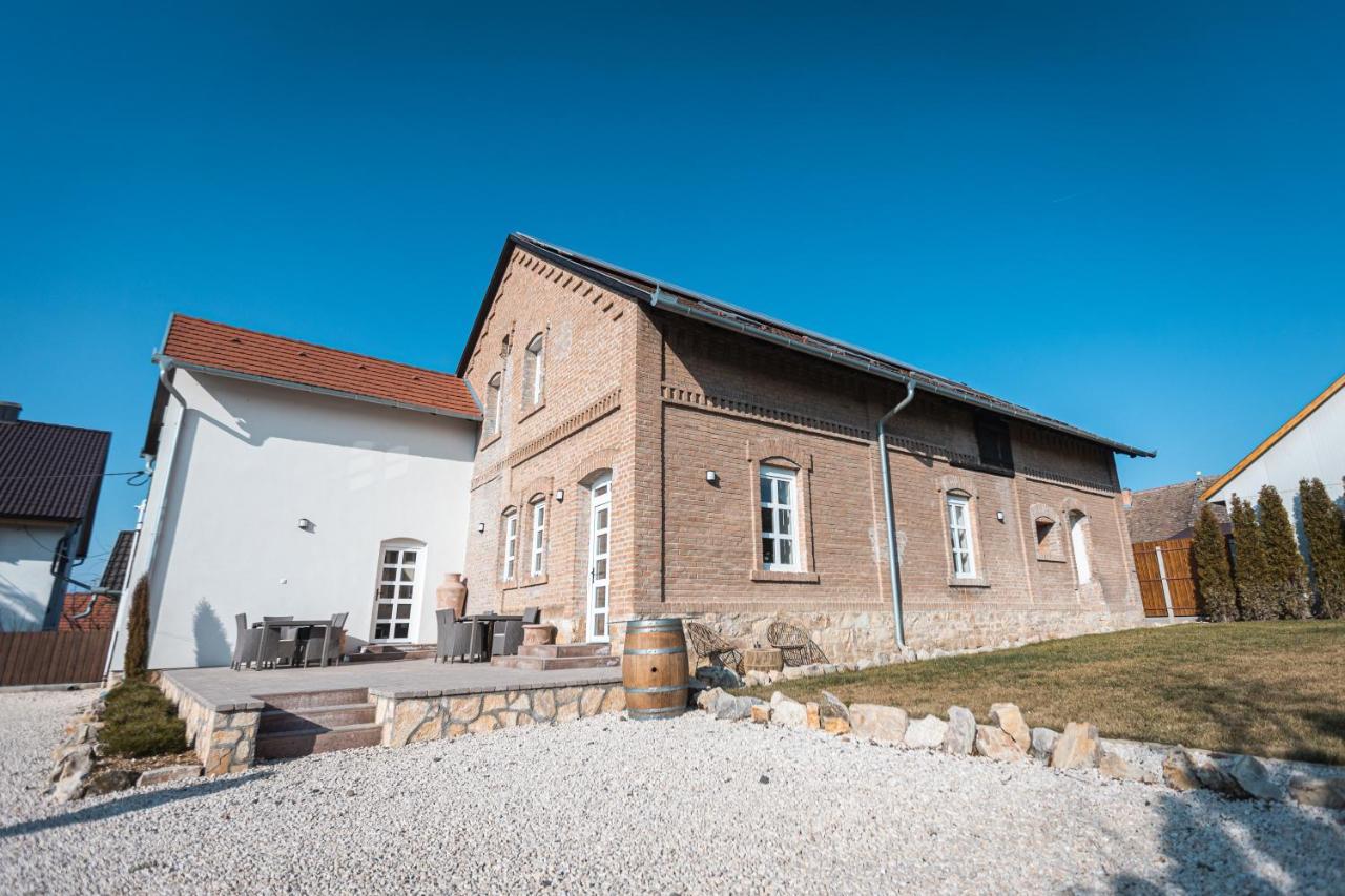 Magtar Villa Boly Экстерьер фото